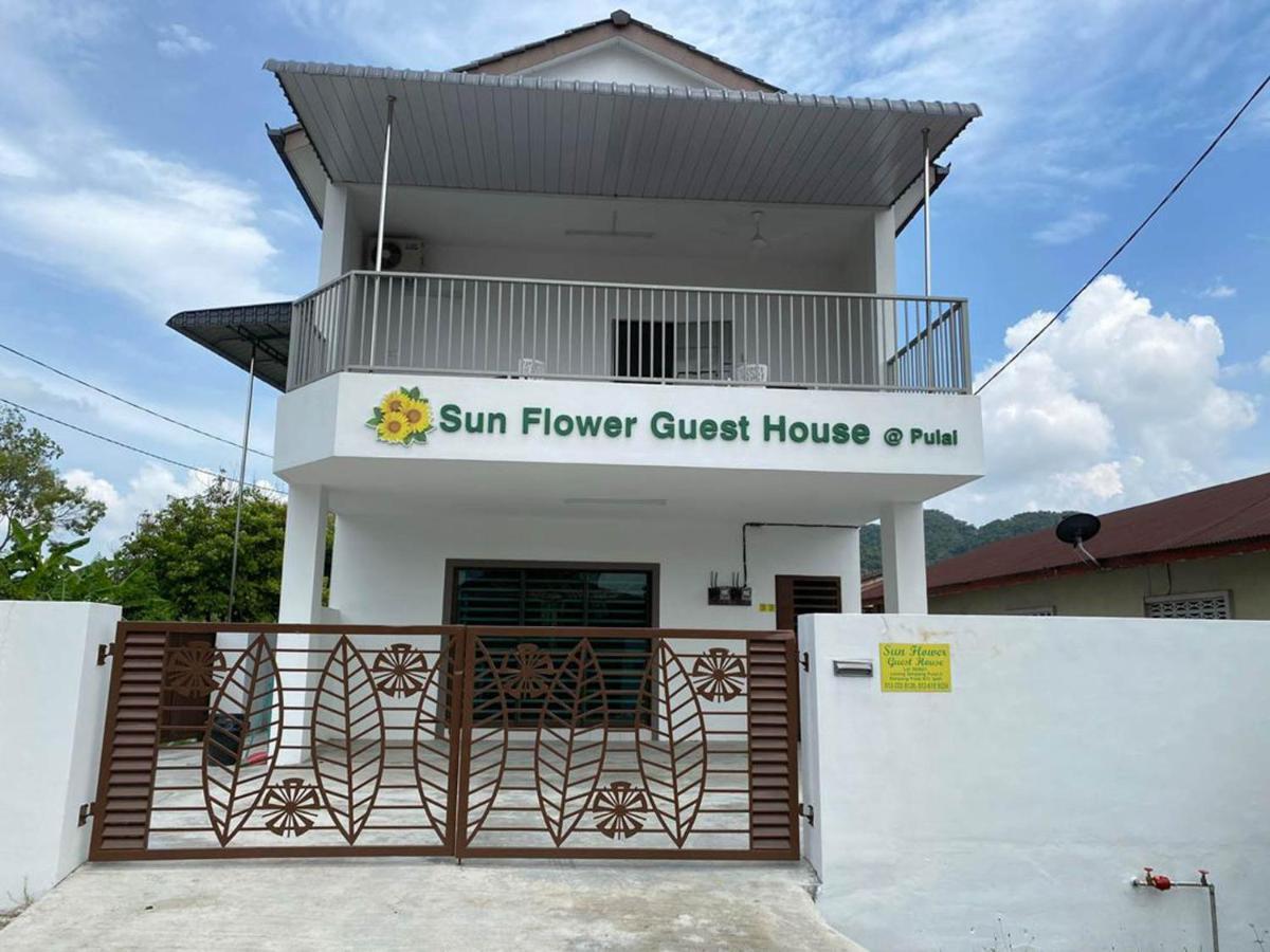 15 Min To Qing Xin Ling Cultural Village Ipoh Bagian luar foto
